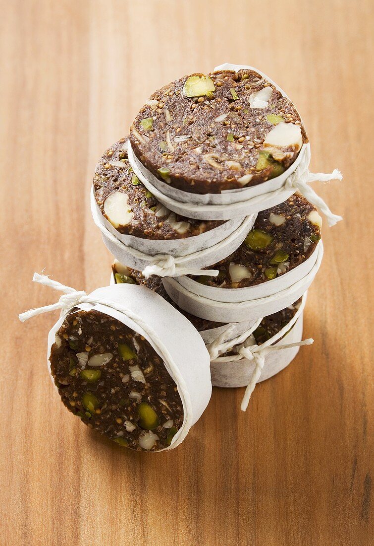 Sweet fig sausage with pistachios (Tuscany)