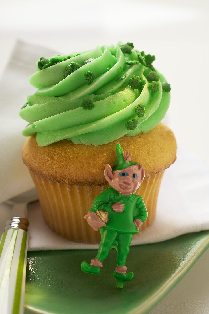Muffin mit grüner Creme zum St.Patricks Day
