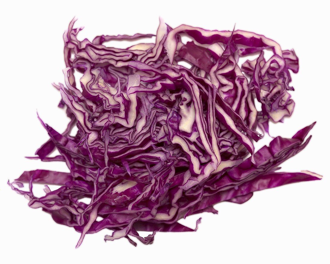 Rotkohl, in Streifen geschnitten