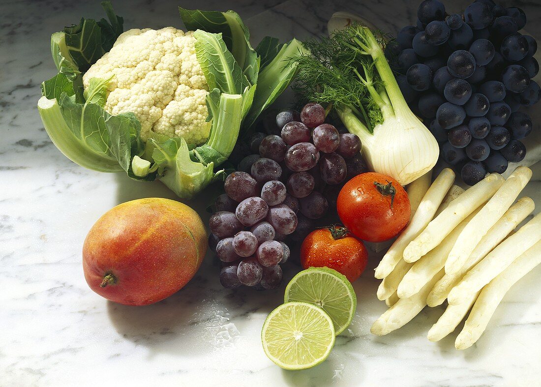 Stillleben von Obst & Gemüse