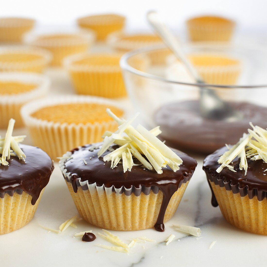Cupcakes with chocolate