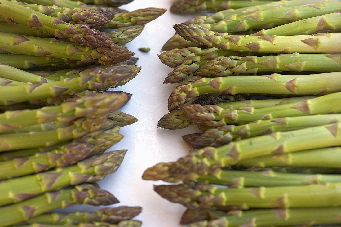 Green asparagus