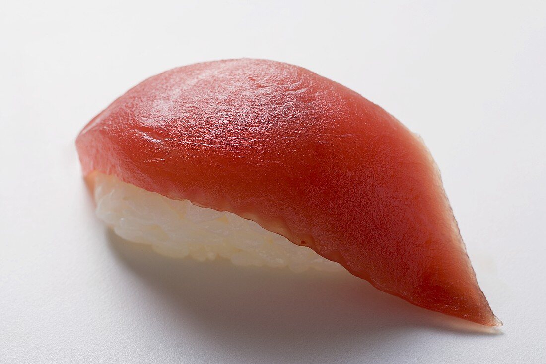 Nigiri sushi with tuna