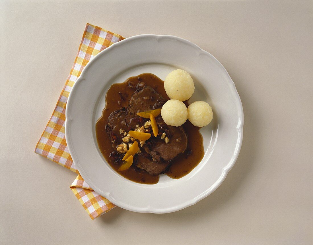 Meat cooked in must with potato dumplings (Upper Austria)