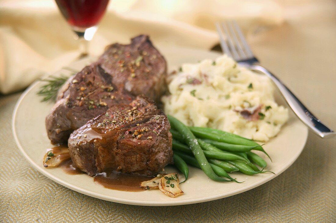 Lamb Chops with Gravy, Green Beans and Mashed Potatoes