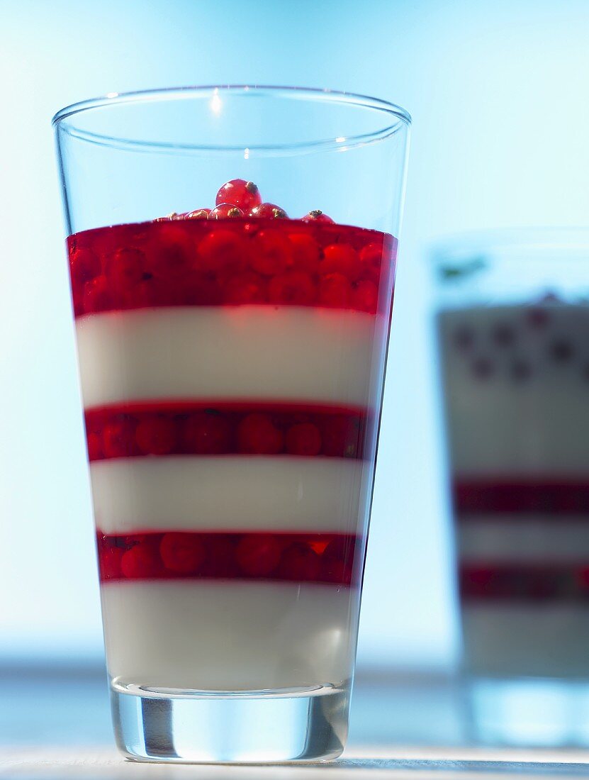 Layered dessert made with redcurrants