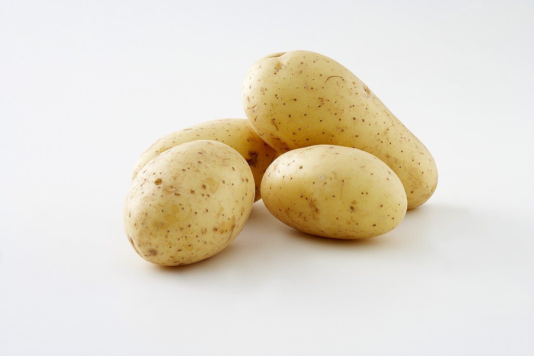 Vier Kartoffeln