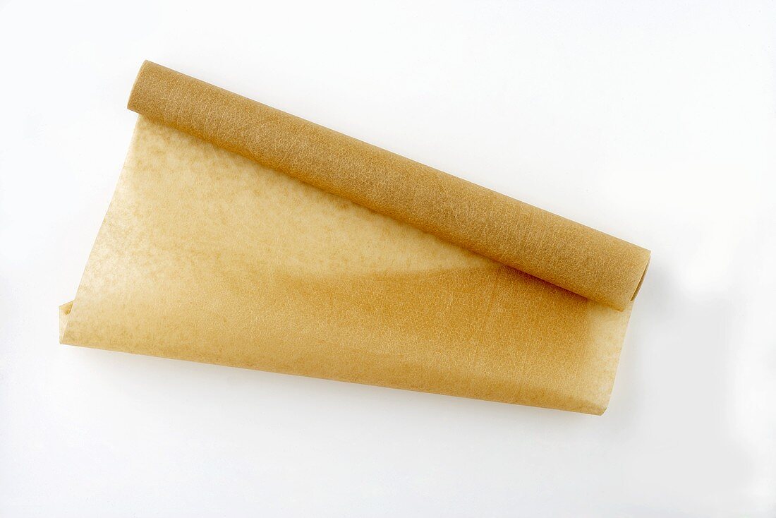 A roll of baking paper
