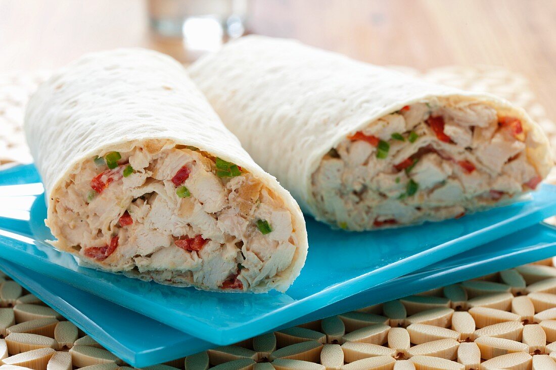 Wraps mit thailändischem Hähnchensalat