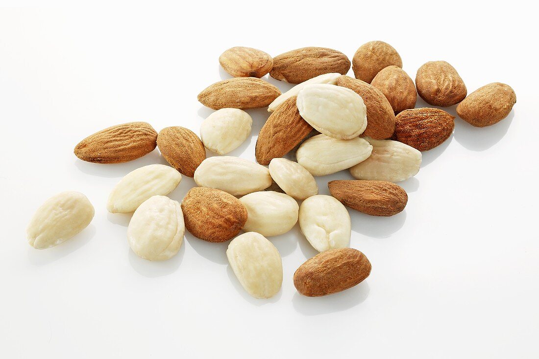 Shelled almonds