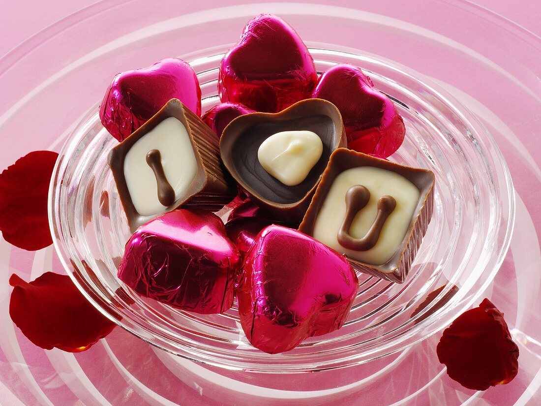 Chocolates with the message 'I love U'
