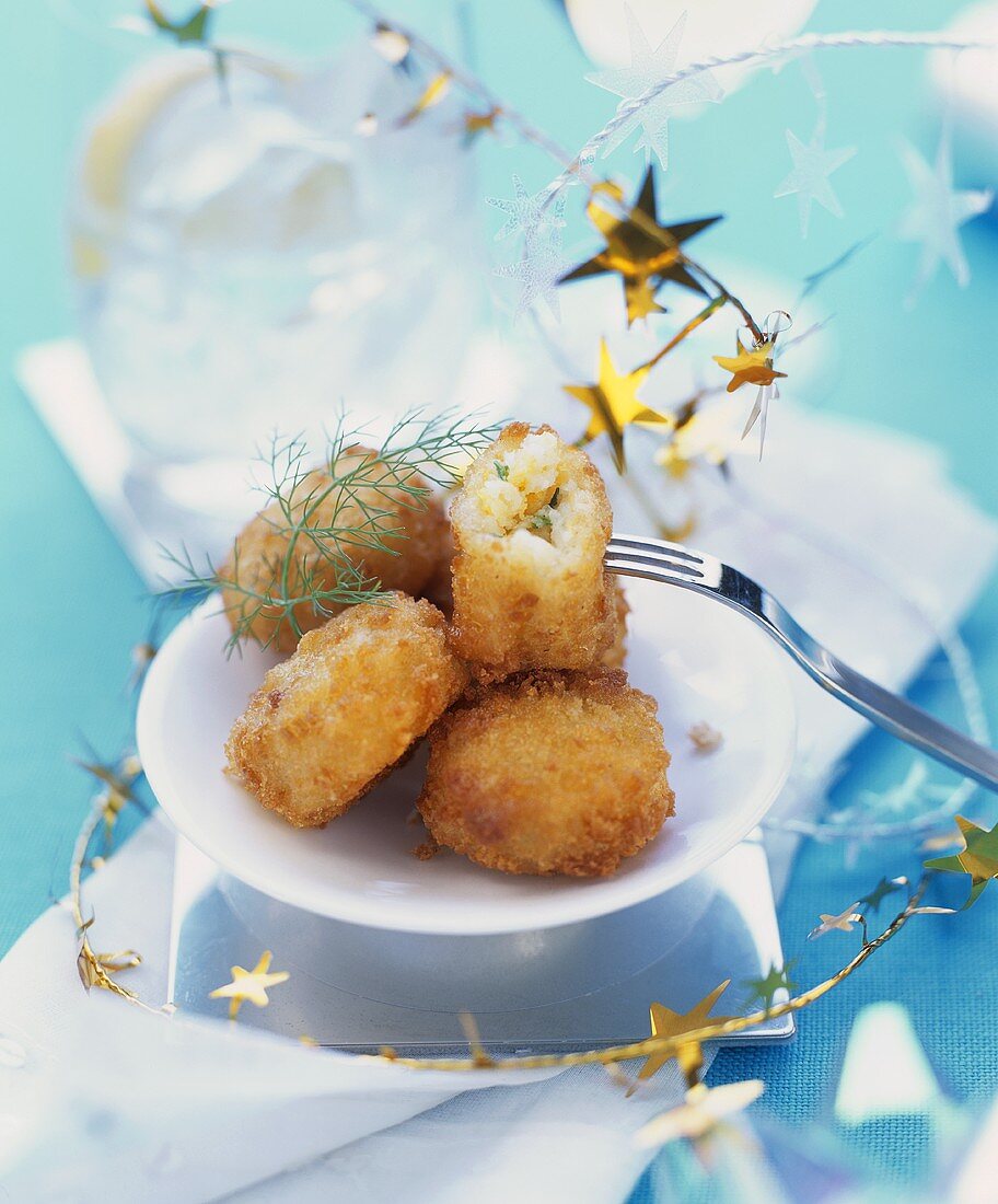 Fisch-Kartoffelkroketten mit Kräutern