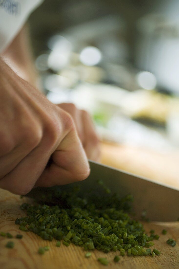 Chopping chives