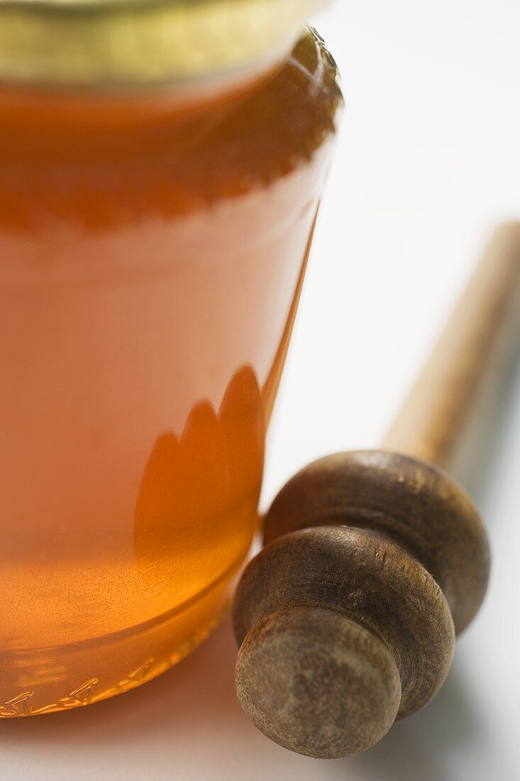 Honey jar with honey dipper