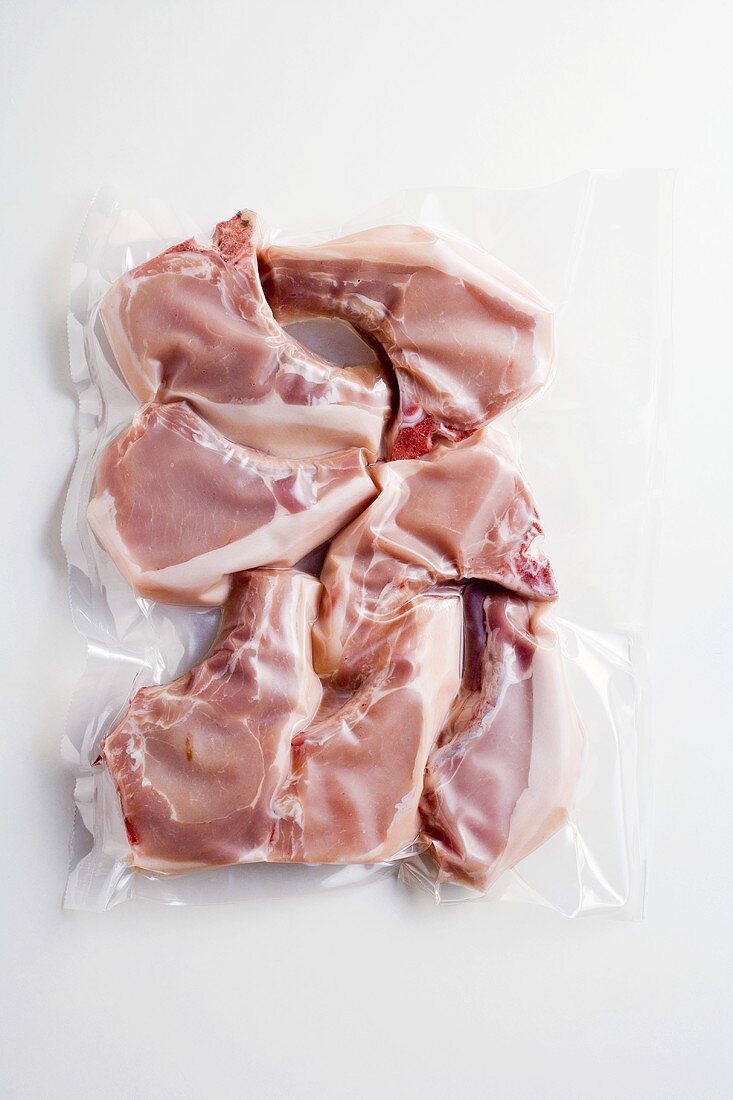 Schweinekoteletts, vakuumverpackt