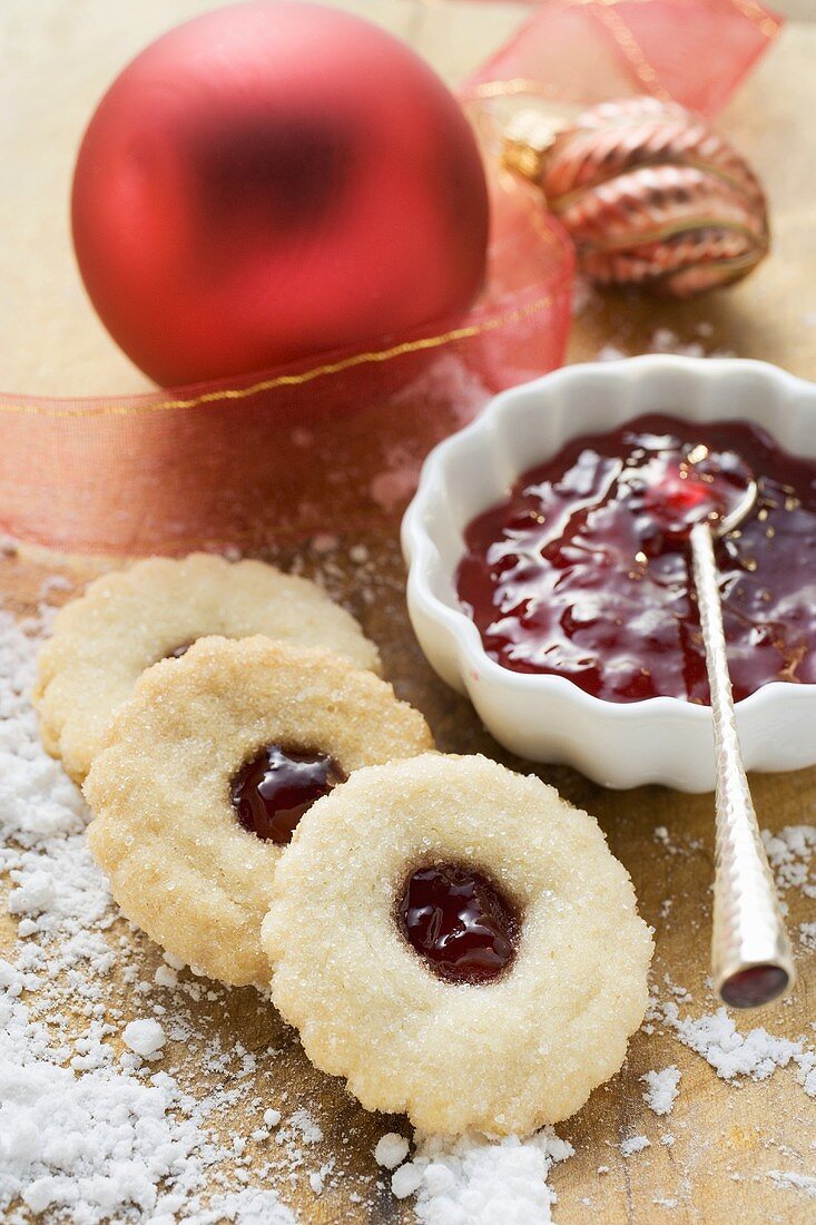 Linzer biscuits with raspberry jam