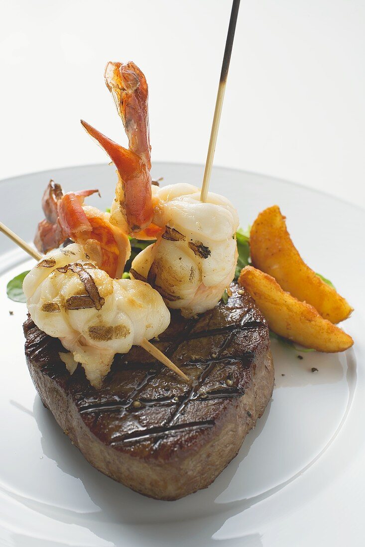 Surf and Turf (Rindersteak mit Garnelenspiesschen)