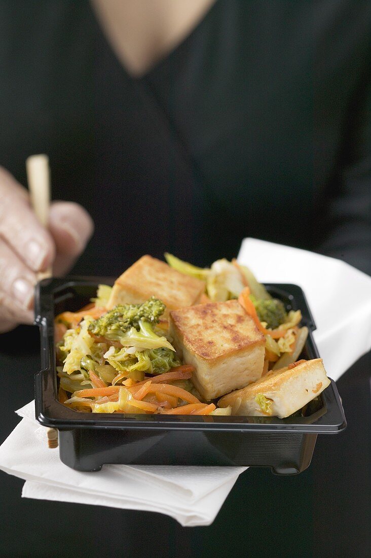 Fried tofu with vegetables