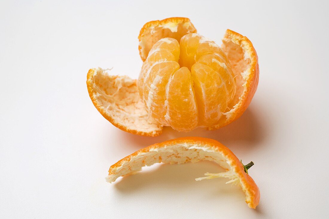 Peeled clementine