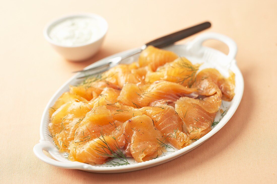 Marinated salmon with dill