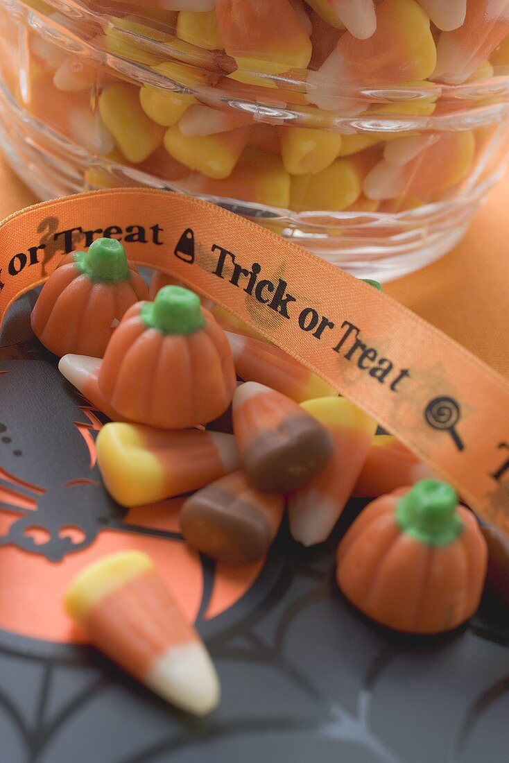 Sweets for Halloween (candy corn, pumpkin sweets)