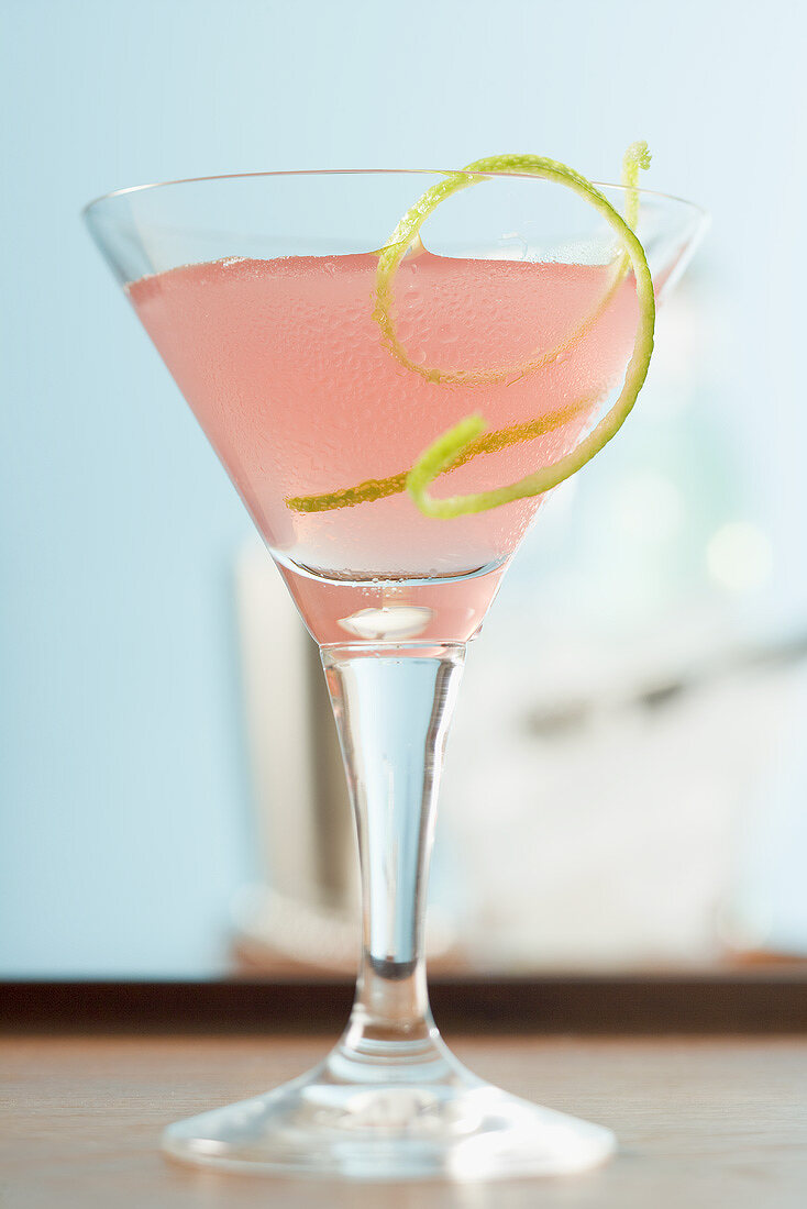 Cosmopolitan with lime zest