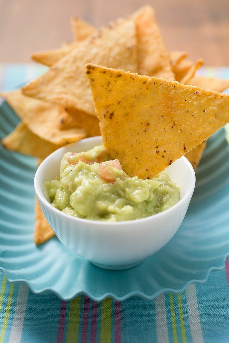 Nachos with guacamole