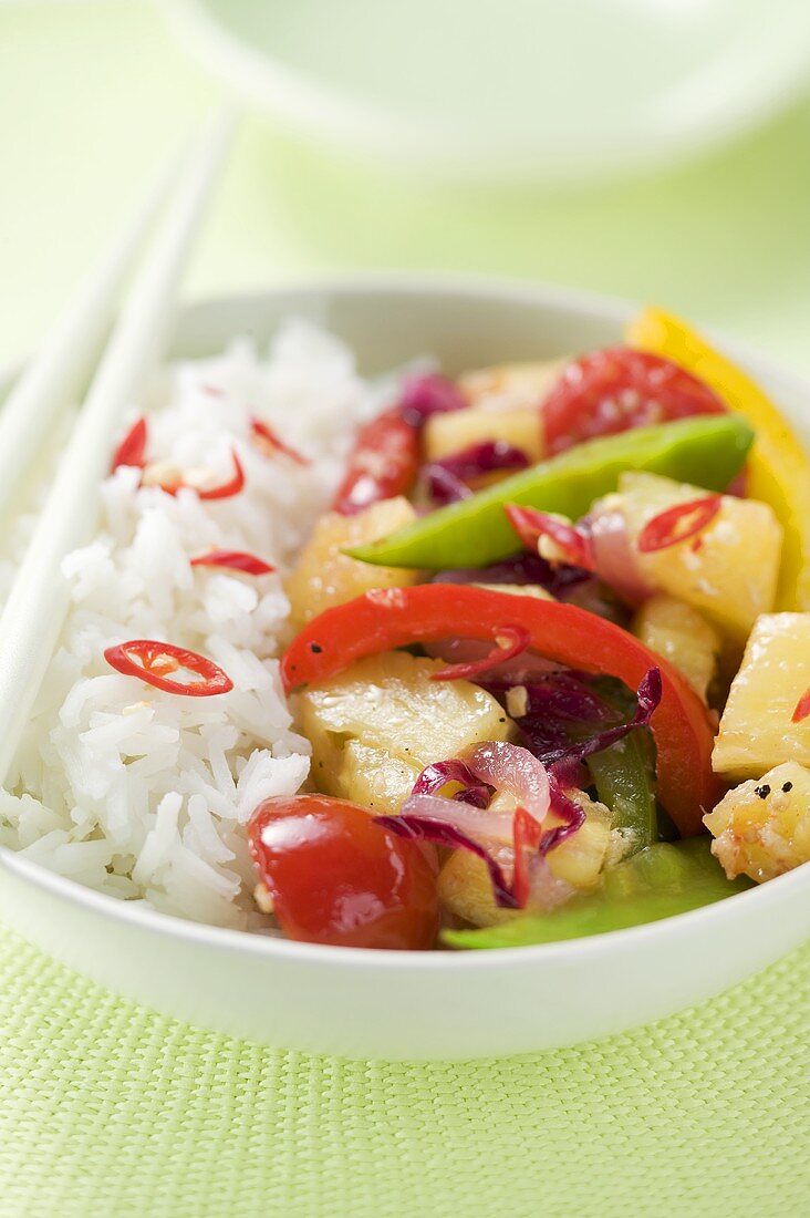 Fried vegetables with pineapple and rice (Asia)