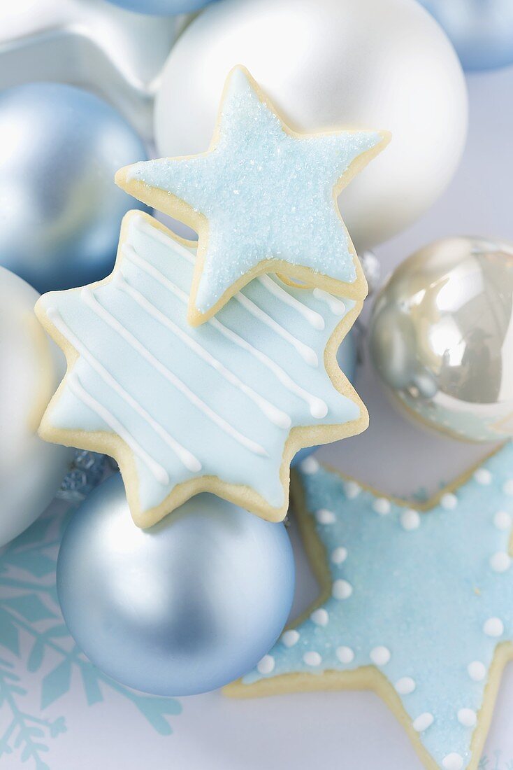 Iced star biscuits and Christmas tree baubles