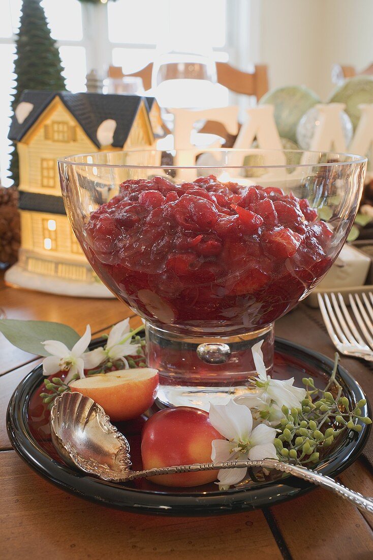 Cranberry sauce on Christmas table (USA)