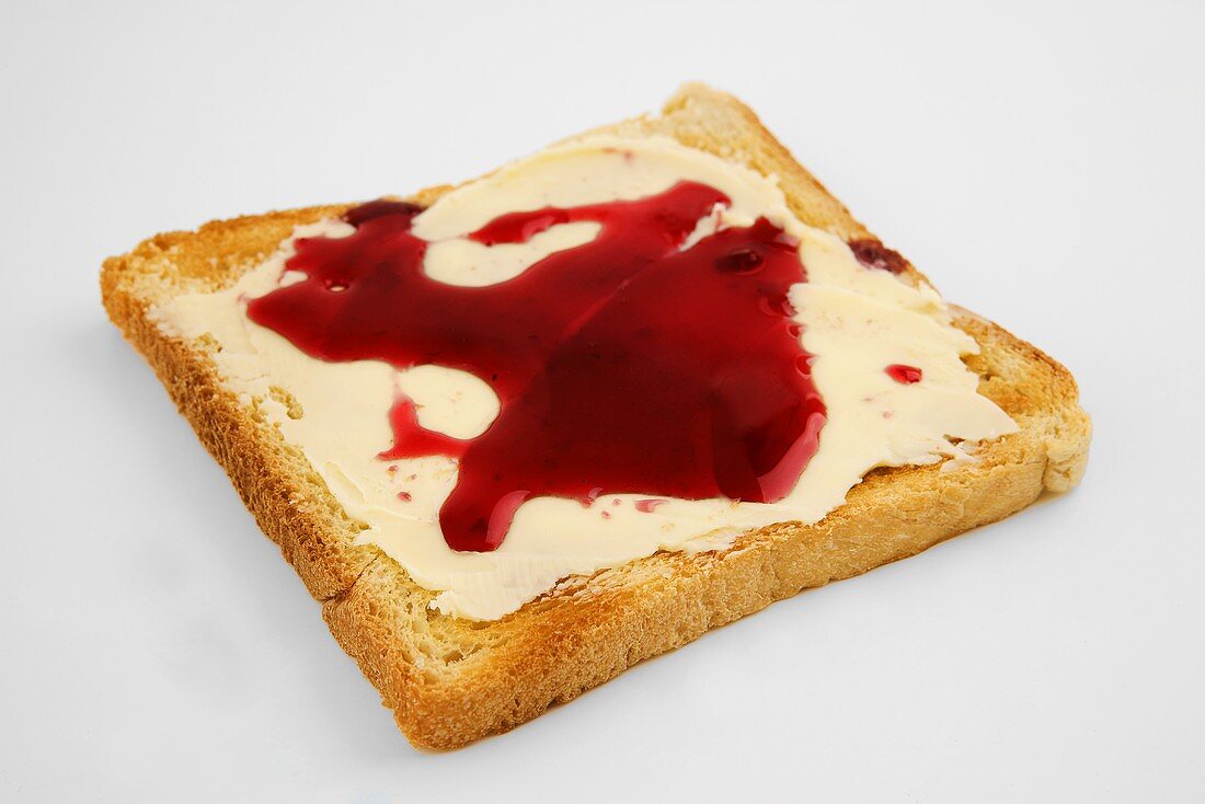 Buttered toast with jam