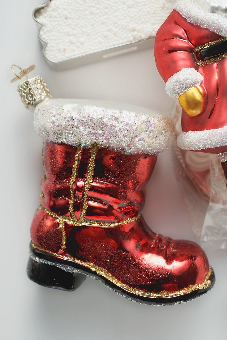 Christmas tree ornament (boot)