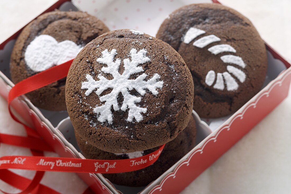 Weihnachtliche Schokoladenmuffins zum Verschenken