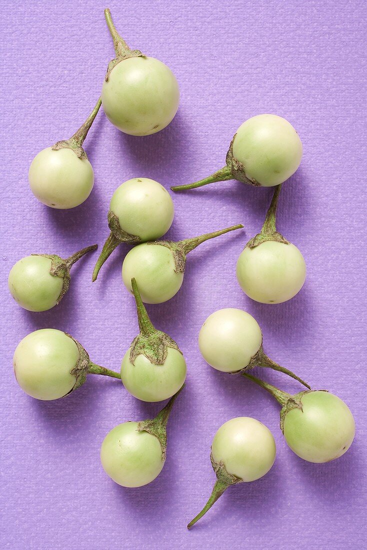 Several green mini-aubergines