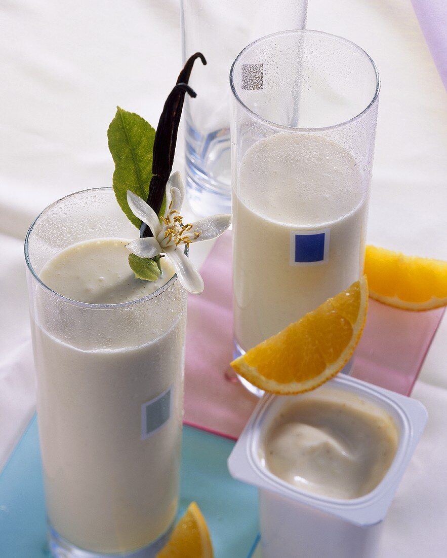 Orangen-Sojajoghurt-Drink
