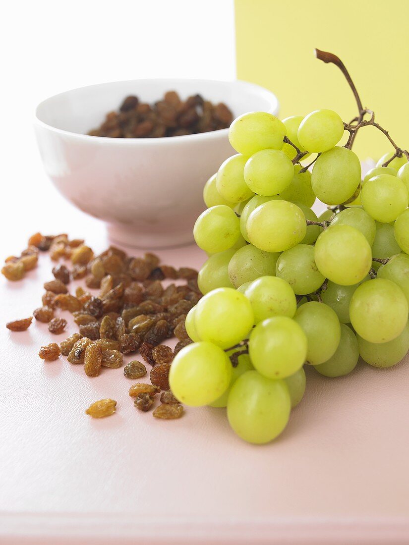 White grapes and raisins