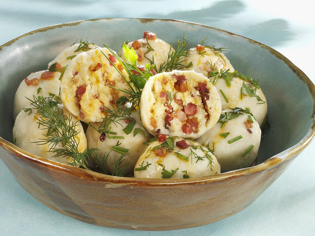 Potato dumplings with bacon