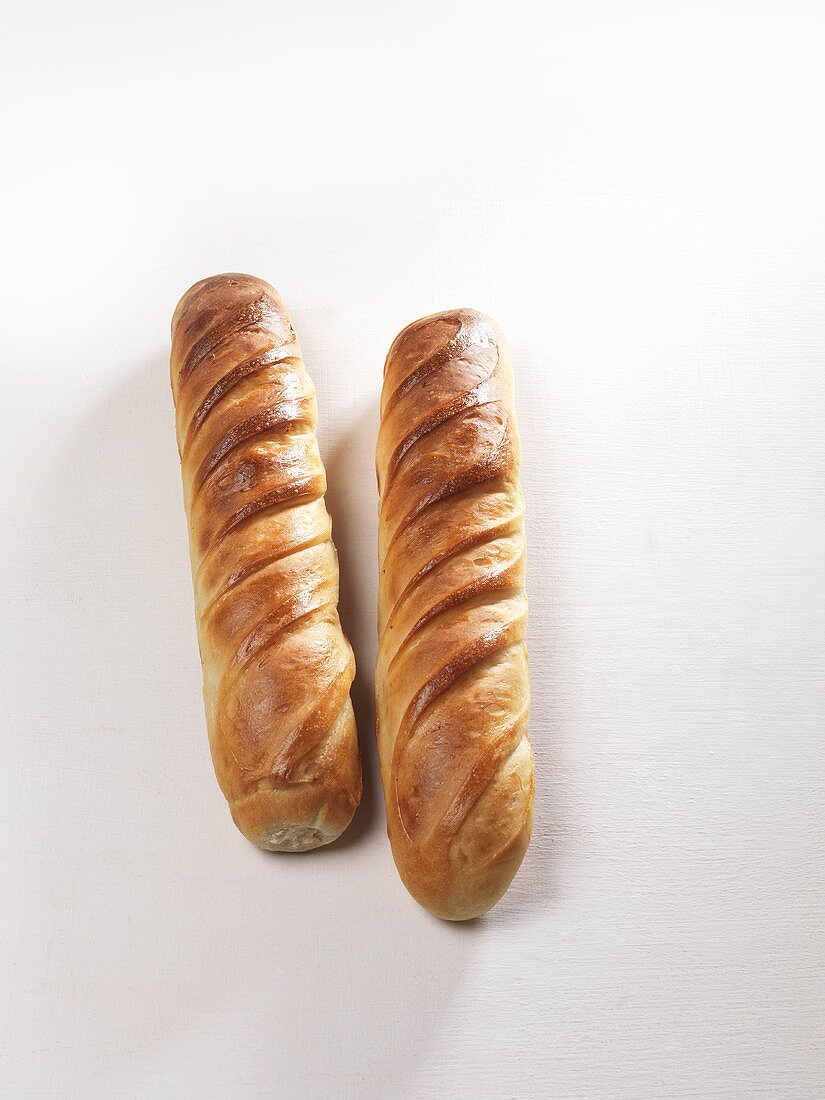 Zwei Brioches