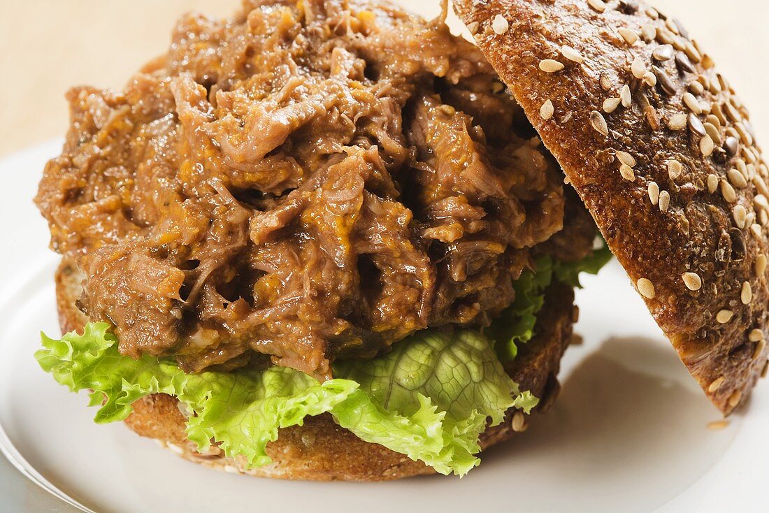Shredded Barbecue Beef Sandwich with Lettuce