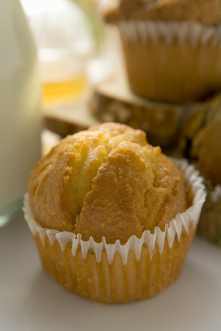 Muffin auf einem Frühstückstisch