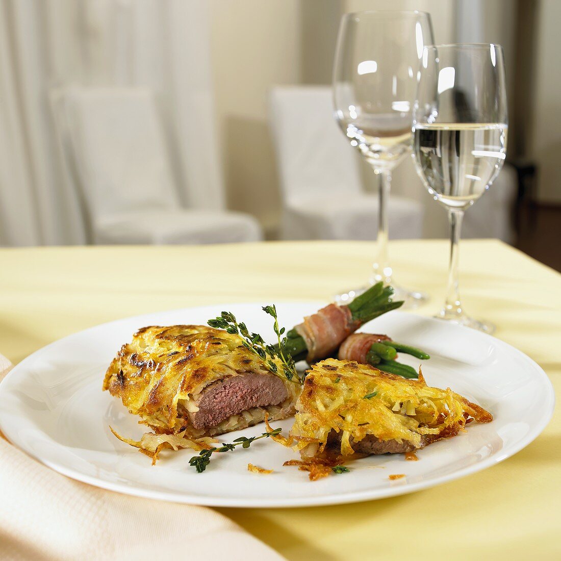 Loin of lamb with potato crust