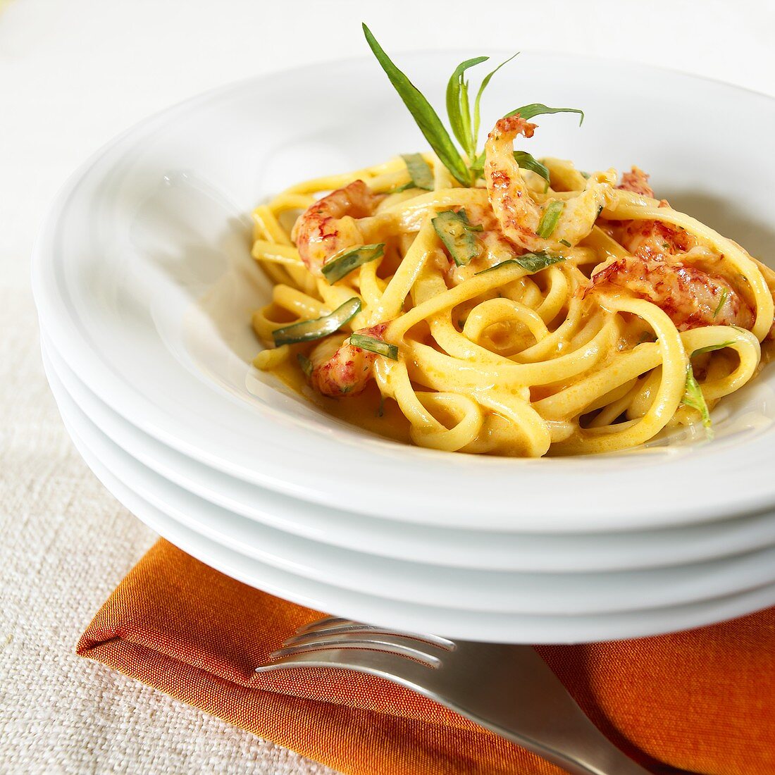 Linguine with shrimps