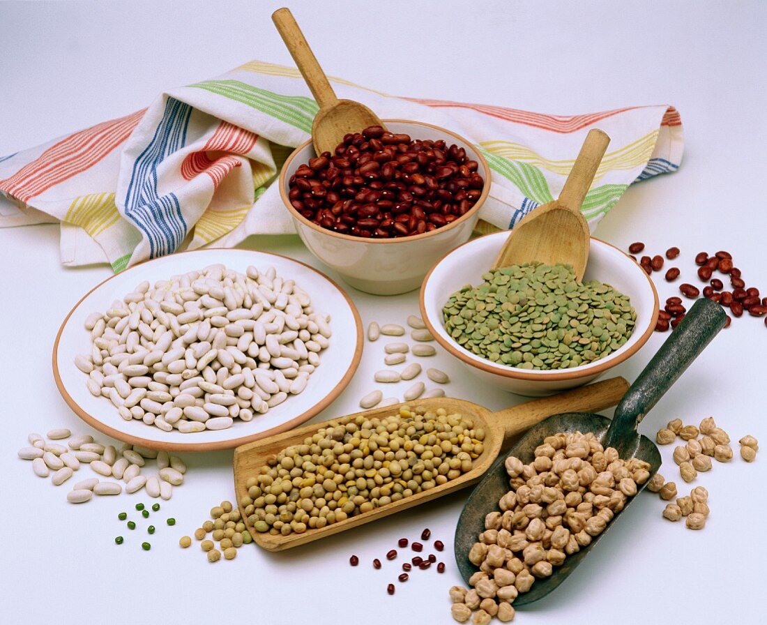 Various dried pulses