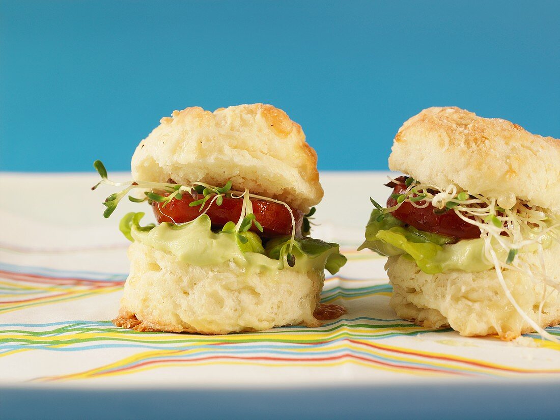 Scones filled with tomato, alfalfa and lettuce