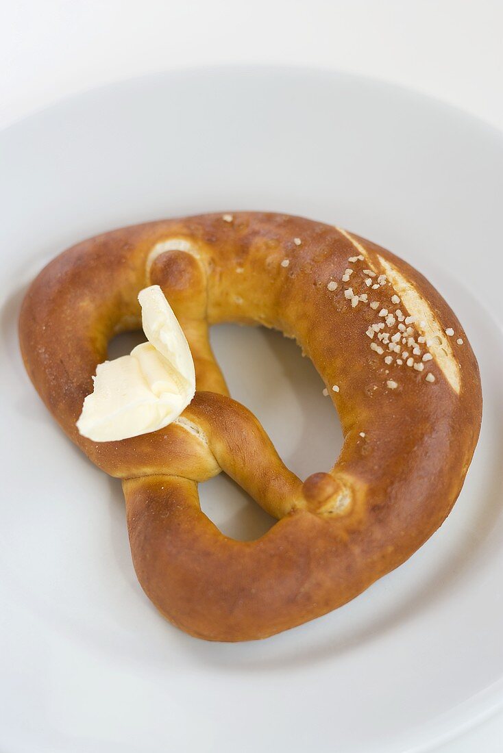 Pretzel with butter