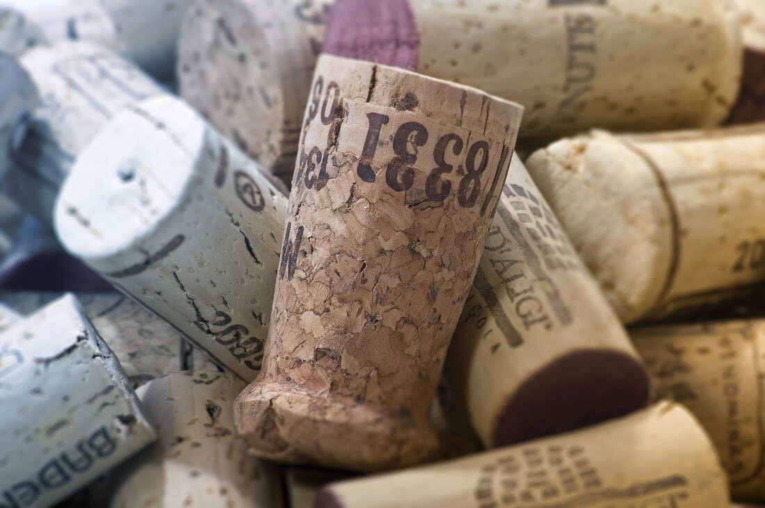 Wine corks, full-frame
