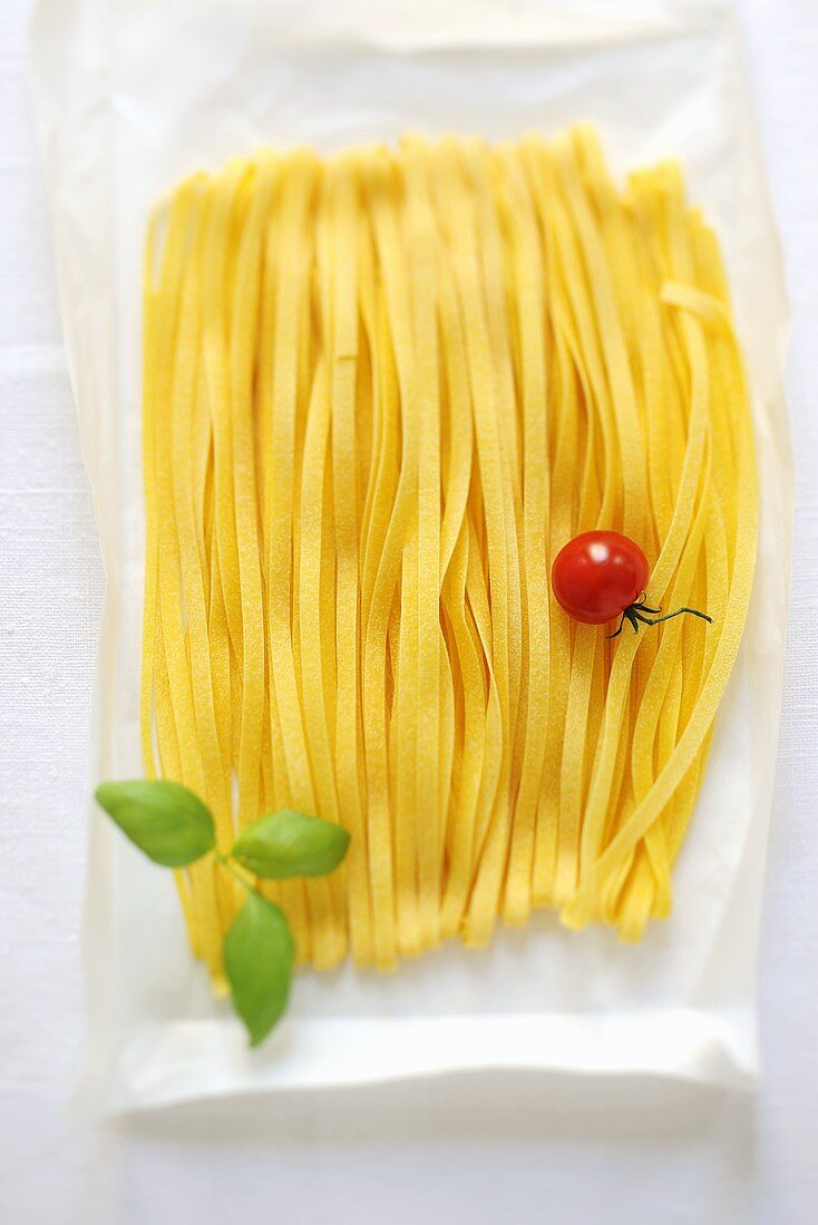 Tagliolini on paper