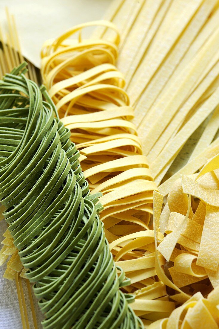 Various types of pasta