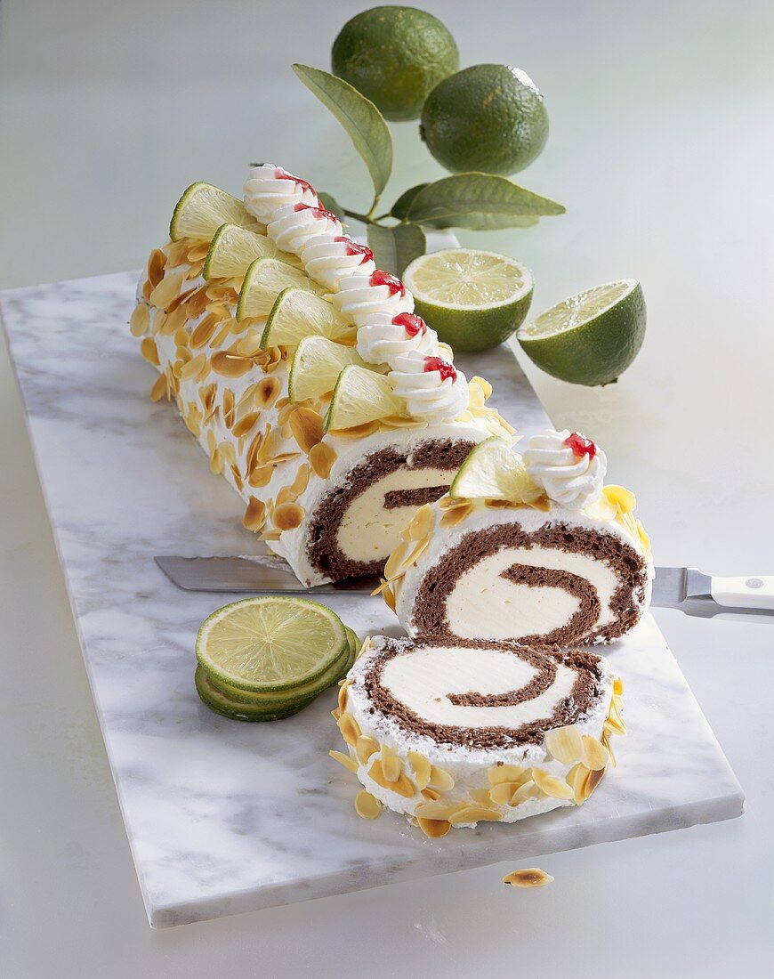 Chocolate roll with lime cream
