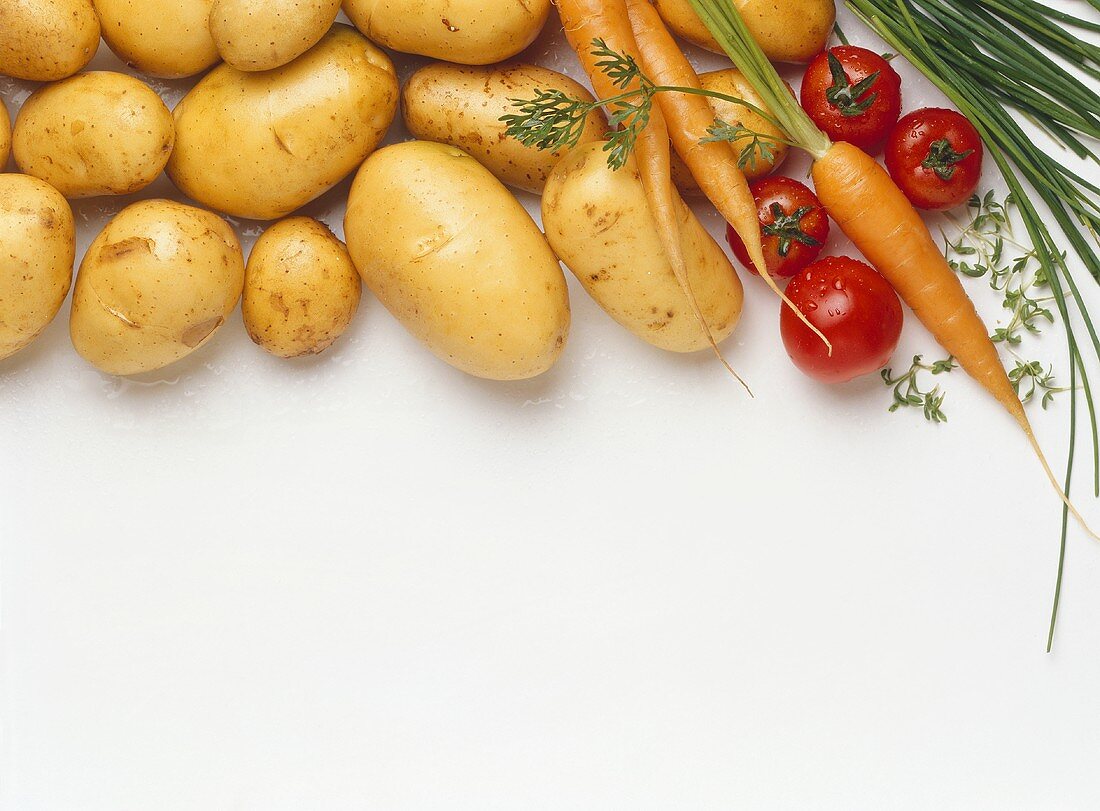 Potatoes, carrots, tomatoes and chives